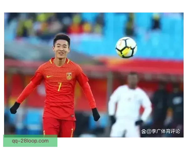 韦世豪世预赛火线复出头球破泰国大门 助力中国队赢得关键胜利 韦世豪世预赛火线复出头球破泰国大门 助力中国队赢得关键胜利